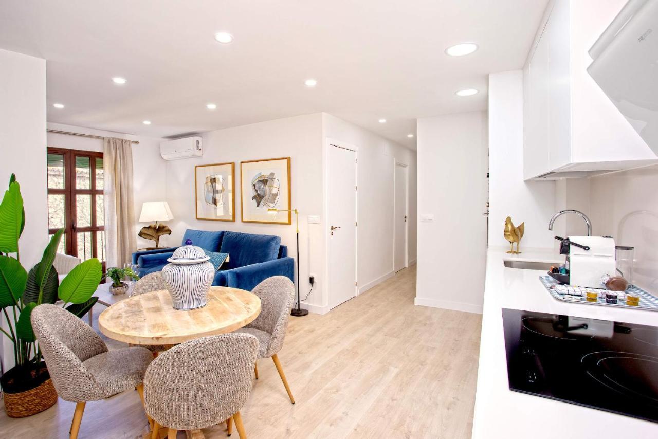 Genteel Home Conde De Ibarra III Севілья Екстер'єр фото
