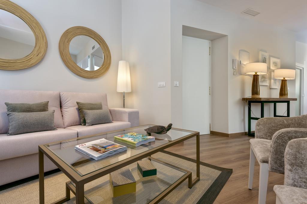 Genteel Home Conde De Ibarra III Севілья Екстер'єр фото