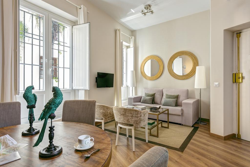 Genteel Home Conde De Ibarra Севілья Екстер'єр фото